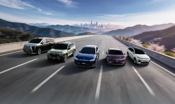 Huawei Opens Qiankun Driving Contest, ADS V4.1 Models Eligible