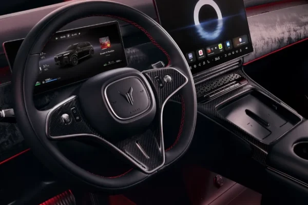 Voyah Taishan Black Warrior Interior Features Carbon Fibre