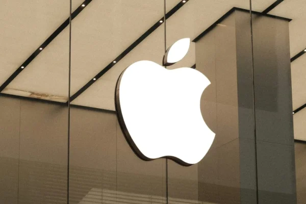 Apple Seeks Samsung Data in US Antitrust Battle